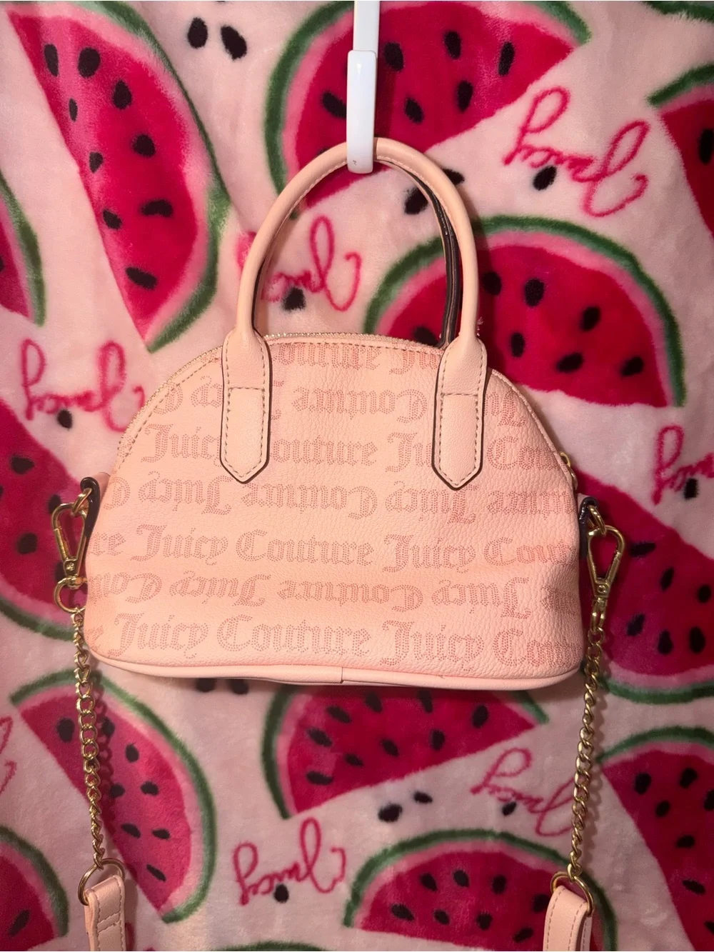 🩷 Juicy Couture Dome Handbag with Gold Heart Logo